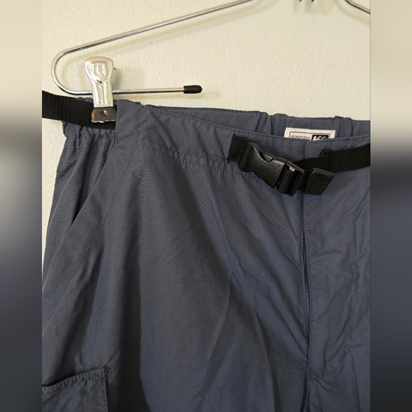REI Gray Hiking Pants Size 12P - Picture 5 of 8